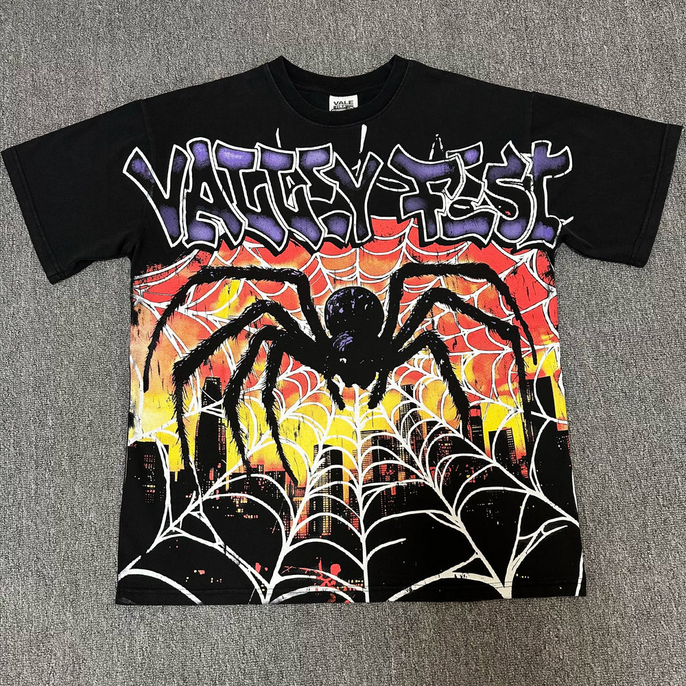 VALEFOREVER Black Giant Spider Retro Graphic Short Sleeve T-Shirt