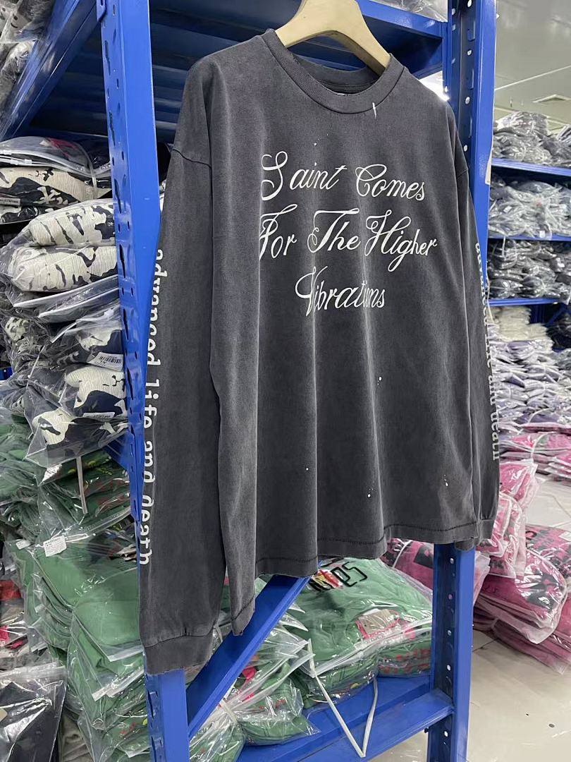 Saint Michael Script & Skull Graphic Distressed Sweatshirt